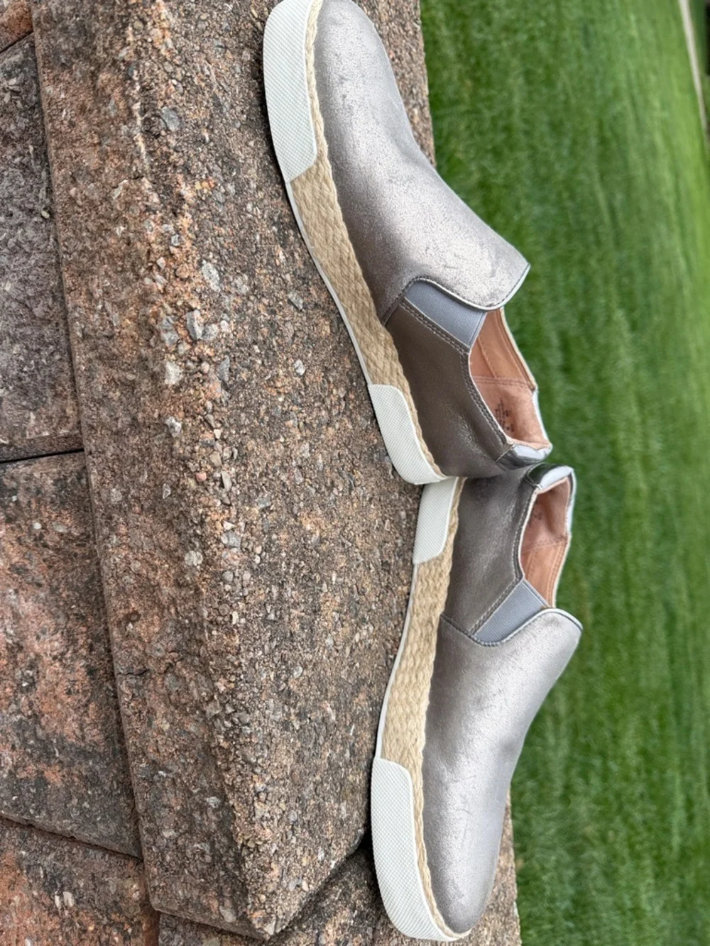 Sam Edelman Metallic Silver Slip-On Espadrille Sneakers banks
